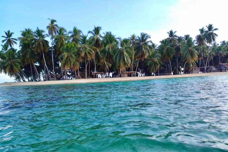 San Blas Islands Overnight: Private Cabin w/ Private Bath