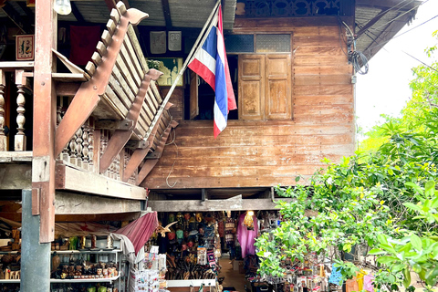 Bangkok: prywatna kolejka i pływający targ z łódkąPrzewodnik po języku niemieckim