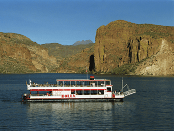 Apache Trail und Dolly-Dampfboot Kleinbus-Tagestour Apache Trail und Dolly-Dampfboot Kleinbus-Tagestour