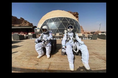 Amman: 2-Day VIP Wadi Rum Martian Tent & 4*4 & Petra Tour