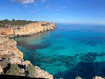 Cala Romántica/Cala Varquez: Caves Trekking Tour