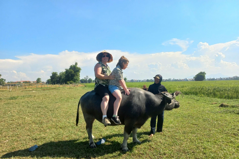 Hoi An: Halvdagstur med cykling på landsbygden HantverksbyarDelad tur i liten grupp med cykel