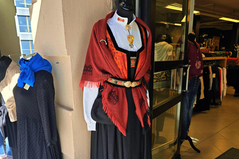 Bergen como un lugareño: Cultura, Puntos de Vista y la Iglesia de la DuelaBergen Como un lokal: Tradiciones, puntos de vista y la iglesia de madera