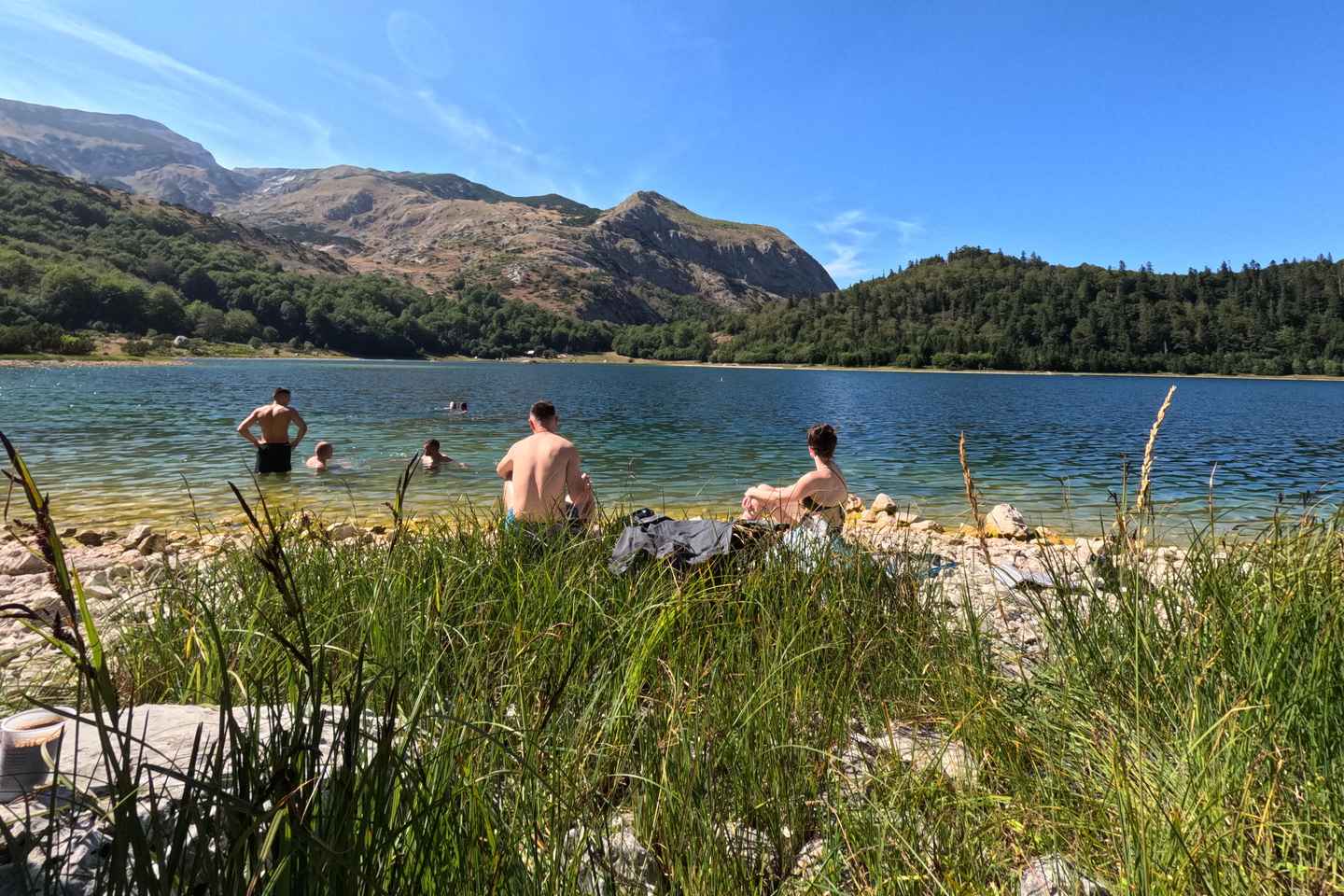 Climbing Mount Maglić: Visit to Trnovačko lake