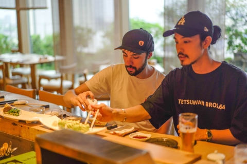 Visite gastronomique nocturne à TokyoCours de sushi aux fruits de mer sans gluten