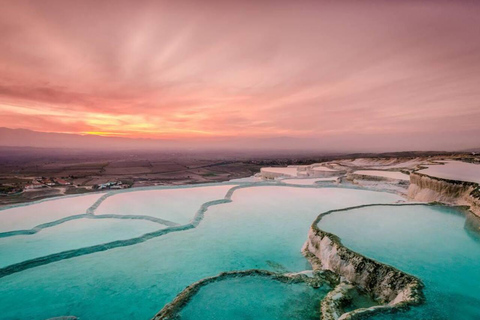 Tour guiado na cidade de Pamukkale com traslado do hotel