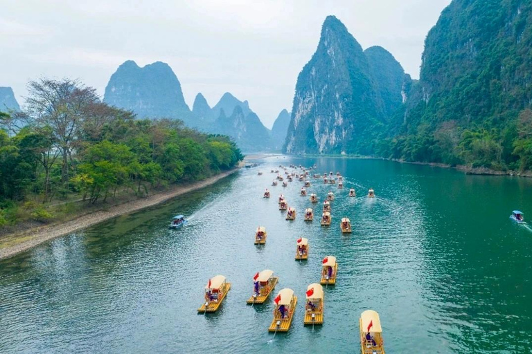 Yangshuo: Private Day Trip with Silver Cave & Cruise