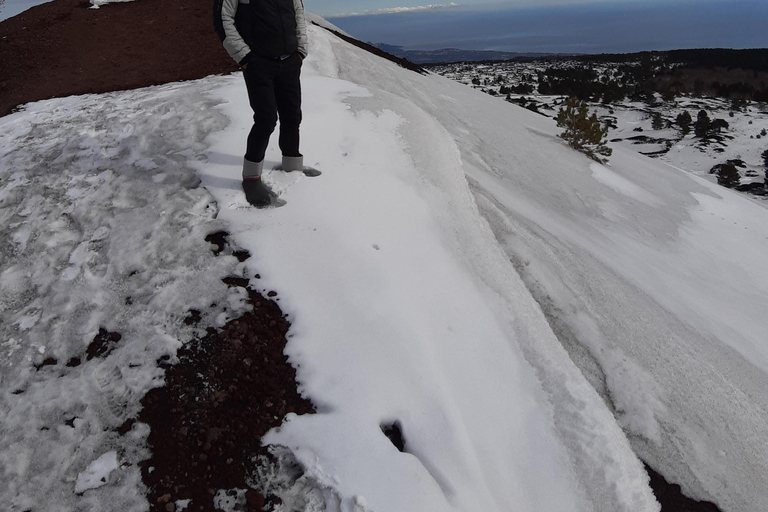 Etna off-road hiking and trekking for all.Free shoes and jacket