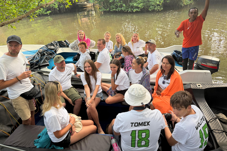 Bentota River Safari: Mangrove Maze & Wildlife Encounter