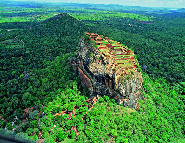 Vanuit Colombo: Sigiriya, Dambulla & Minneriya safari dagtocht