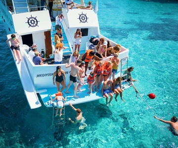 Limassol: Birthplace of Aphrodite & Blue Lagoon Boat Trip