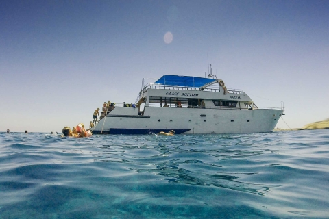 Lárnaca: Crucero en barco con fondo de cristal por la bahía y snorkel
