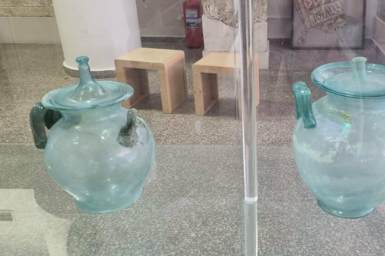 Durrës: Amphitheater, Museum, and Highlights Tour