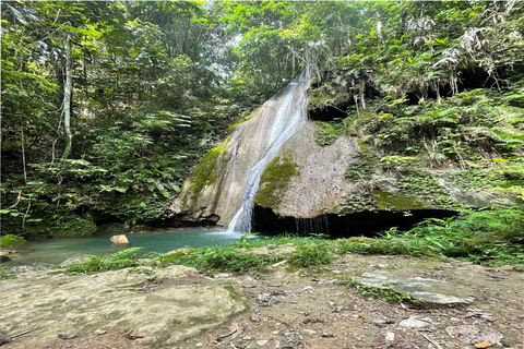 نونغ خياو: رحلة لمدة يومين، قرية همونغ، إقامة منزلية، والتجديف بالكاياك