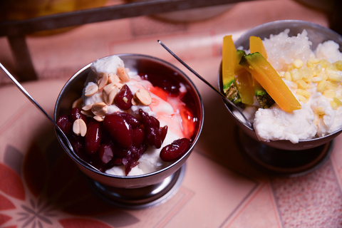 Ayutthaya : Street Food Tour with Hotel Pickup and Guide