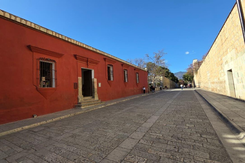 Oaxaca: Living Culture and Local Knowledge