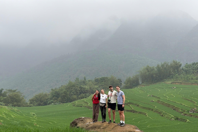 Hanoi: 2-Day Pu Luong Trekking & Resort balcony room Option 1: Balcony Mountain View Room at Resort