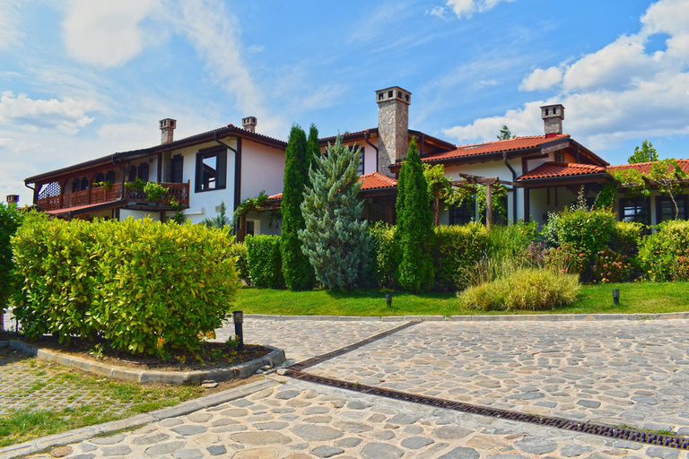 Plovdiv: Starosel Thracian Temples, Spa, and Wine Tour