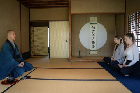 Kyoto: Zen Meditation, Gion, and Higashiyama Walking Tour