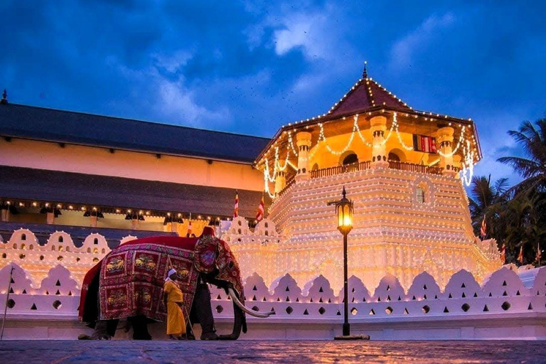 Kandy Evening City Tour & Dance Show Reservations by Tuk-Tuk Kandy evening tour