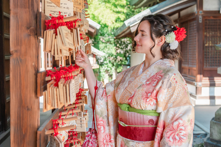 Osaka Kimono Experience – Quick Traditional Dress & Photos Kimono Rental＋Unlimited accessories