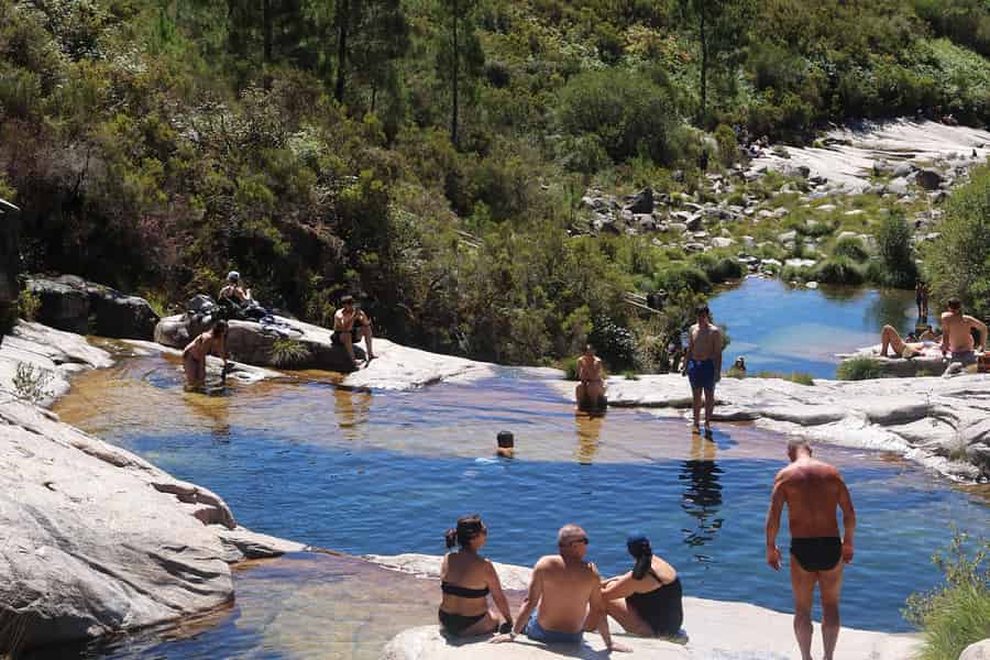 Von Porto: Wanderung & Schwimmen im Nationalpark Gerês. Foto: GetYourGuide