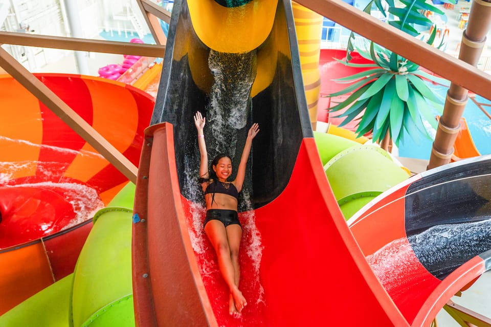 Skudin Surf at American Dream - Indoor Wave Pool