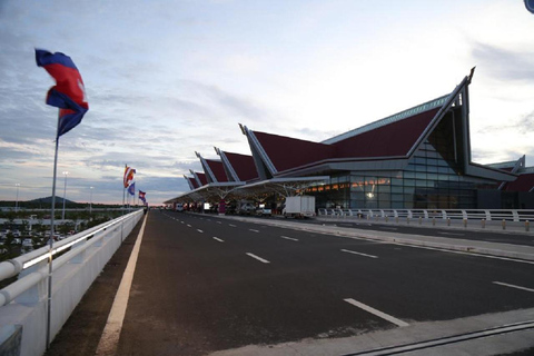 Siem Reap Airport Pick-up & Next Day Enjoy Angkor Wat Tour Private Transfers Siem Reap New Airport/ Angkor Wat Tour