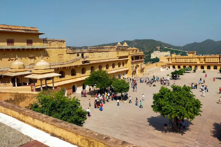 Jodhpur: całodniowa wycieczka z biletem all inclusiveJodhpur: prywatna wycieczka całodniowa bez biletu wstępu