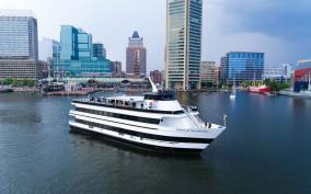 Baltimore: Thanksgiving Day Lunch Cruise