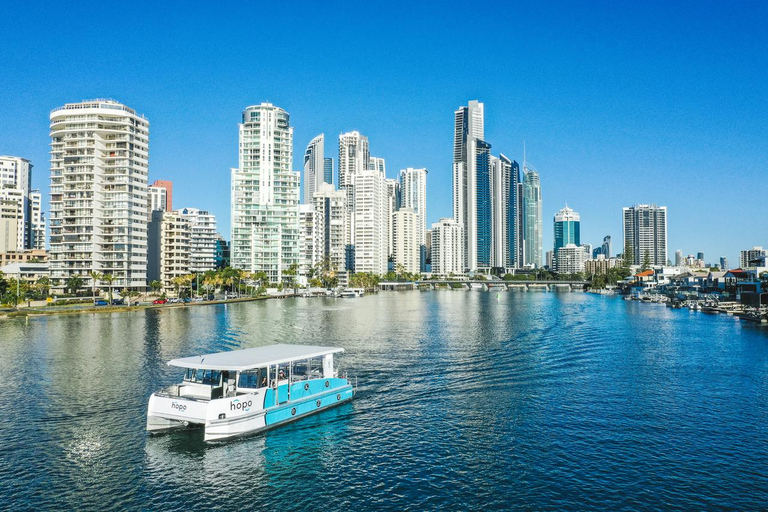 Gold Coast: Hopo Ferry & Sea World Entry Combo Ticket