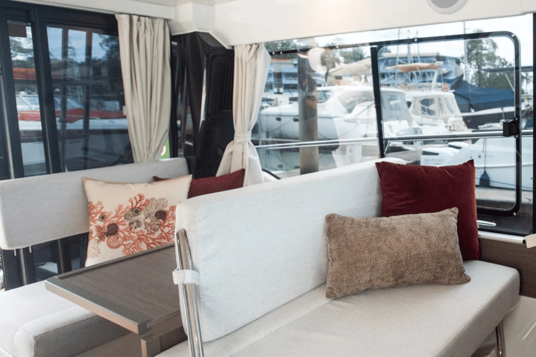 Dżakarta: prywatny rejs jachtem po 4 wyspach z nurkowaniem z rurką8-godzinna prywatna wycieczka jachtem (do 12 osób)