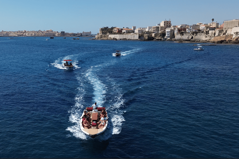 Syracuse: Ortigia Island and Sea Caves Boat Tour