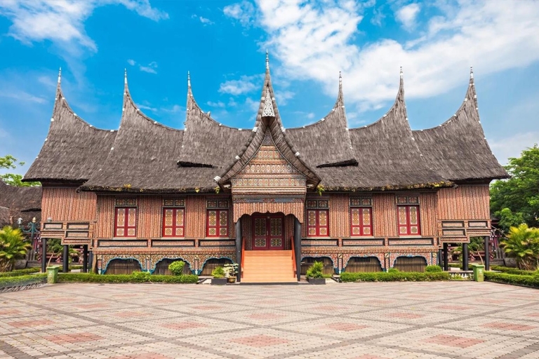 Dżakarta : Piękny, miniaturowy, wspaniały park w IndonezjiPiękny, miniaturowy, wspaniały park w Indonezji