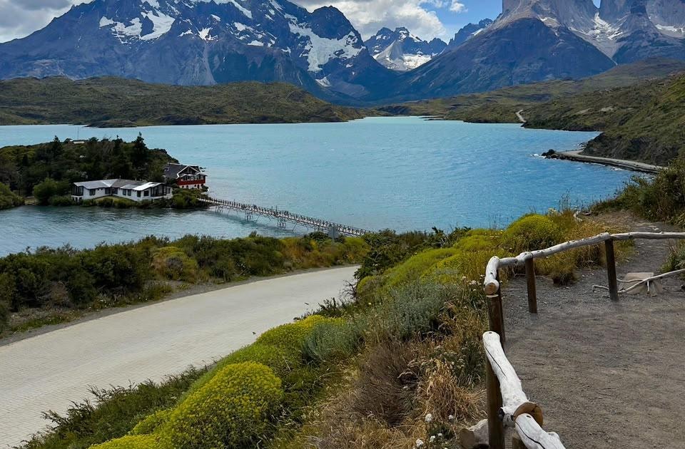 Puerto Natales: Scenic Route and Vantage Points in Torres del Paine ...