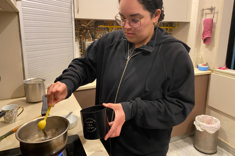 Chai Master Class - Savor Food in an Indian Family Home