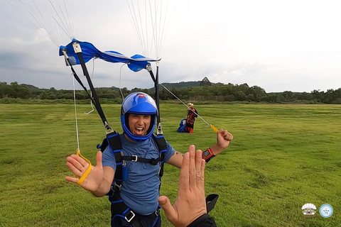 From Bangkok: Pattaya Dropzone Skydive Ocean Views Thailand Vip Package