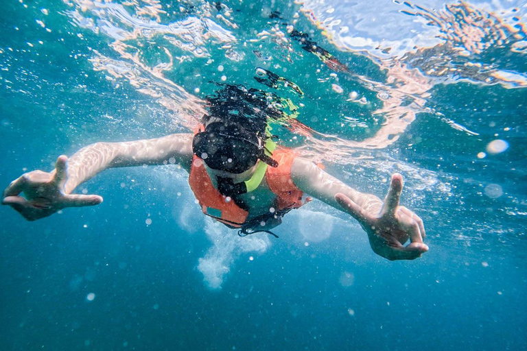 Z Koh Chang: 4 wyspy Snorkel &amp; Beach Tour dużą łodziąRejs wycieczkowy na 4 wyspy: Z transferem do hotelu