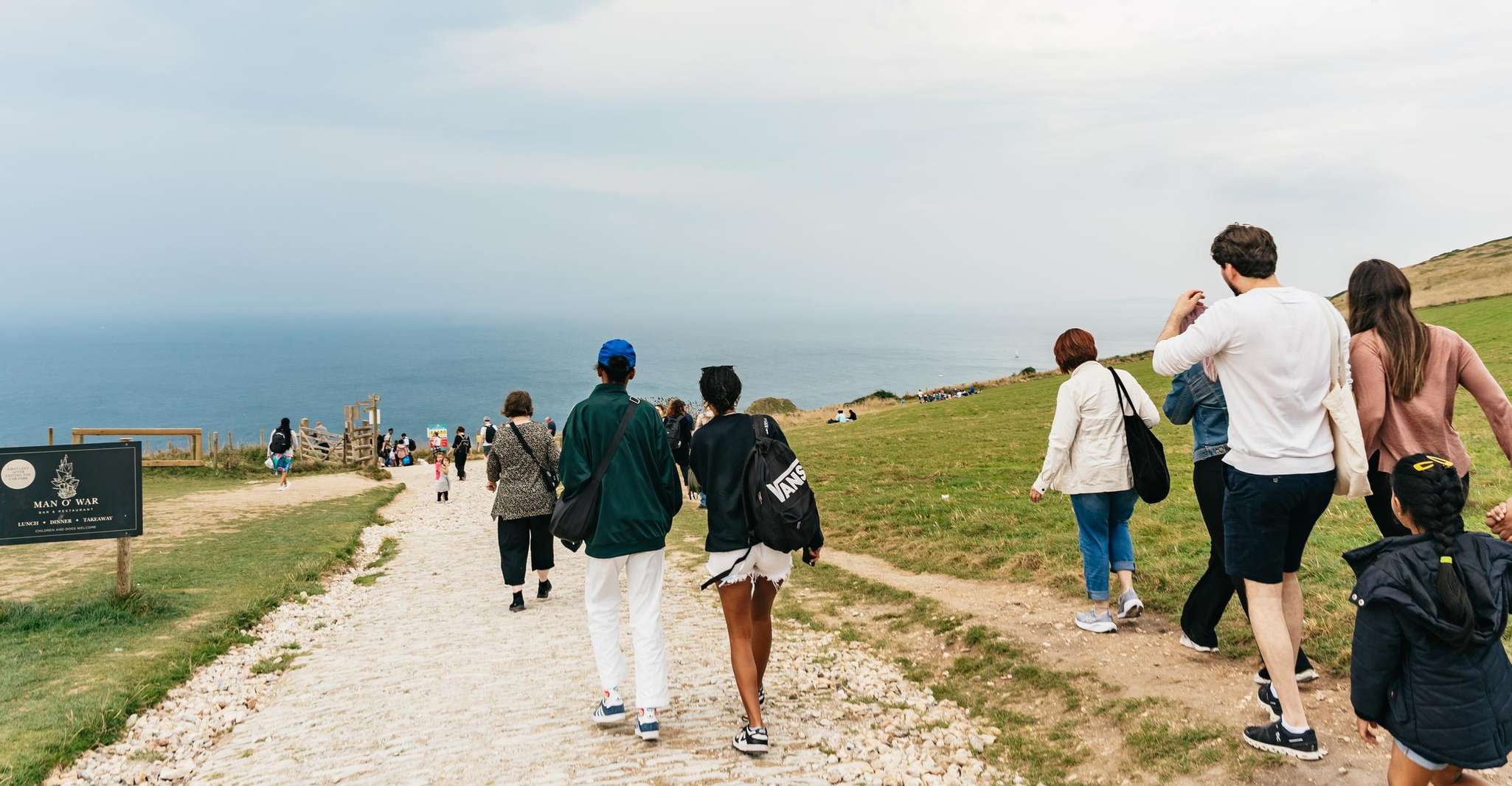 From Bournemouth: Lulworth Cove and Durdle Door Trip photo 6
