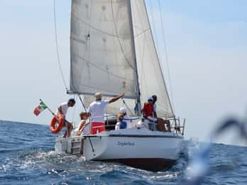 Gallipoli: tour privato in eco-vela con guida ambientale