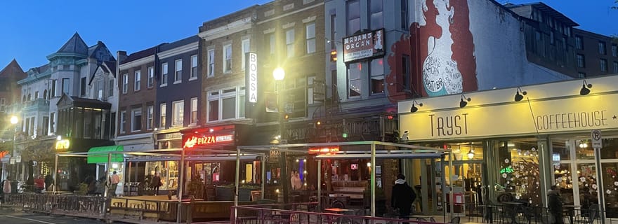 Washington : visite culinaire nocturne des quartiers locaux avec DrinkEatWalk