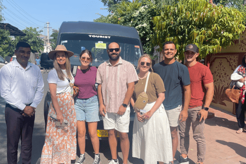 Jaipur Ganztägige private StadtrundfahrtTour mit Privatwagen und Reiseleiter