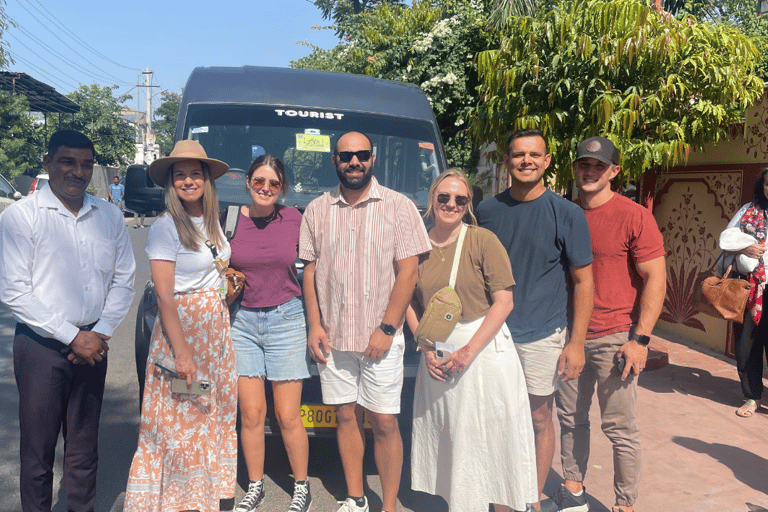 Jaipur: Excursão guiada particular de 1 dia pela cidadeTour com carro particular e guia turístico