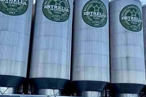 Visit a brewery in Murcia with tasting and tapas included, plus transfer