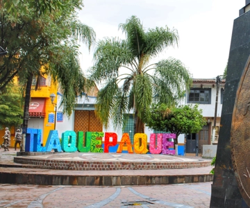 Discover the Magical Town of Tlaquepaque!
