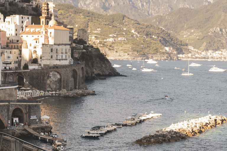 سورينتو وساحل أمالفي: جولة تصويرية بسيارة فيات 500 الكلاسيكية