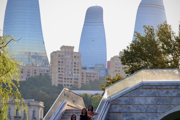 Baku Uncovered: Guided Tour with Food, Wine & National Dress