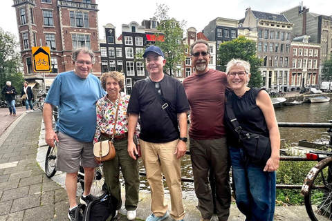 Amsterdam: Small Group Walking Tour with Fun Guide Walking Tour in Amsterdam with Enthusiastic and Fun Guide