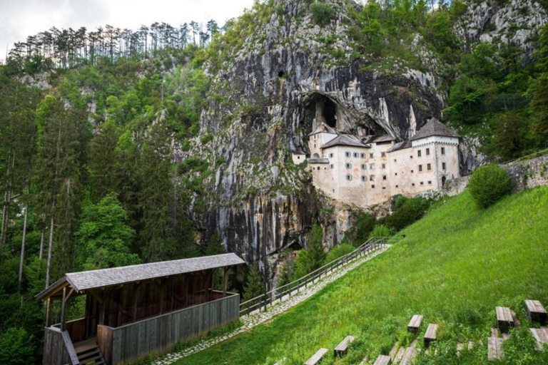 Ljubljana à la grotte de Postojna, au château de Predjama et au parc de Postojna