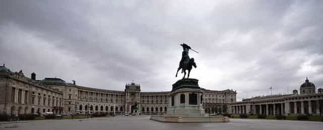 2hour evening walking tour in vienna